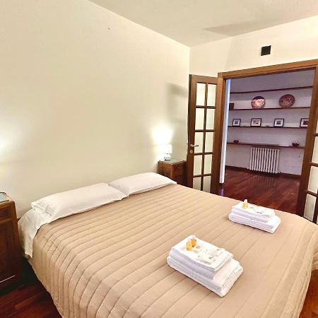 Royal Domus Perugia - Via Mazzini Apartment Bagian luar foto
