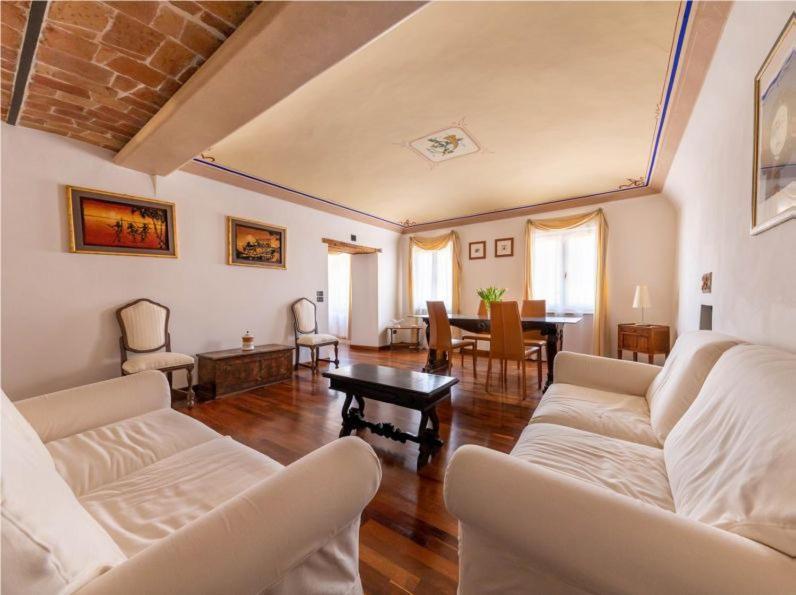 Royal Domus Perugia - Via Mazzini Apartment Bagian luar foto